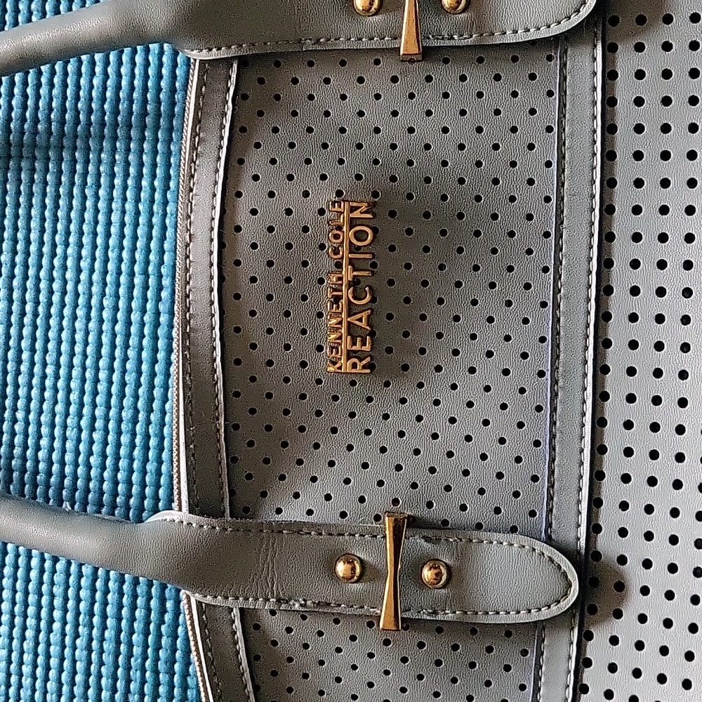 Kenneth Cole Reaction Bag